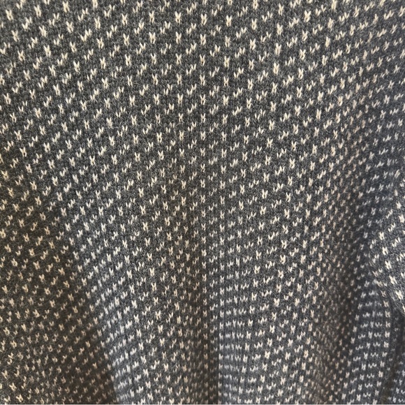 WoolOvers Men’s 100% Wool Gray White Cozy Crewneck Knit Sweater Pullover L - Picture 5 of 8